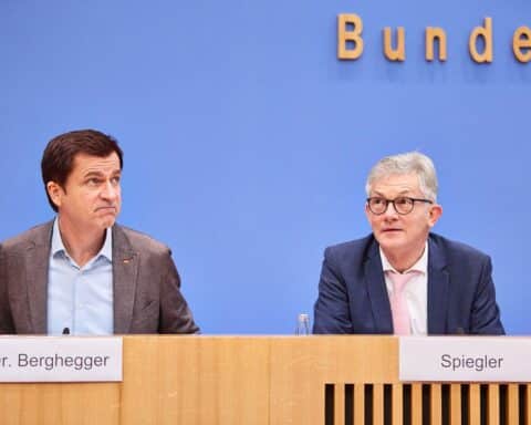 DStGB fordert neue Finanzierungsmodelle für soziale Leistungen zur Stabilisierung kommunaler Finanzen.