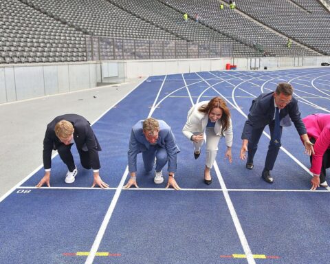 Zerstrittener Senat in Berlin diskutiert zwischen Olympiabewerbung und Expo, uneinheitliche Positionen.