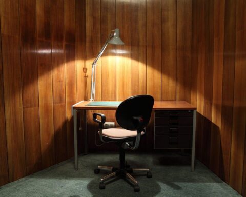 Abgeordnete diskutieren intensiv, Ziel ist der Erhalt des Rechts auf Teilzeitarbeit in Deutschland.