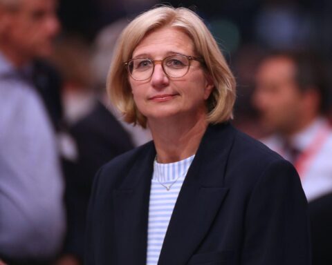 Anke Rehlinger, saarländische Ministerpräsidentin, spricht gegen Söder Vorschläge zur Länderfusion.