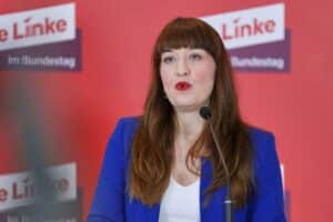 Heidi Reichinnek spricht über politische Auseinandersetzung, Fakten und den Umgang mit Populismus.