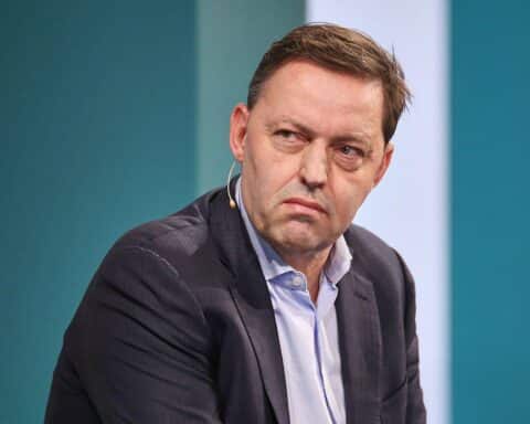 Stefan Schaible diskutiert wirtschaftliche Unabhängigkeit Europas und stärkt den Euro als Reservewährung.