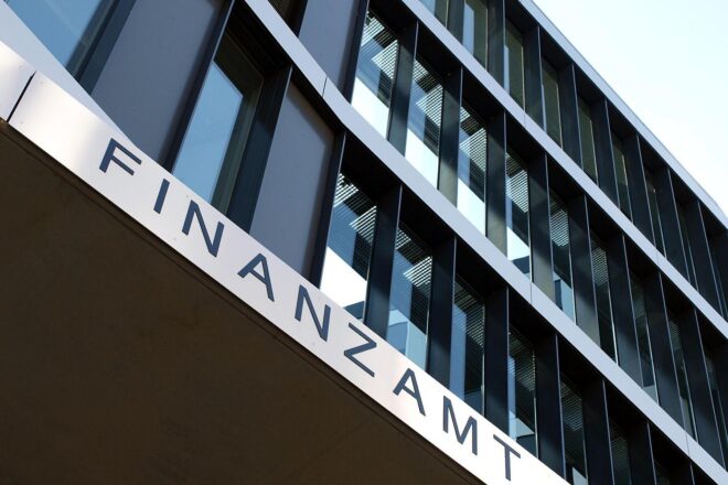 SPD kritisiert Personalmangel in Finanzämtern und Minister