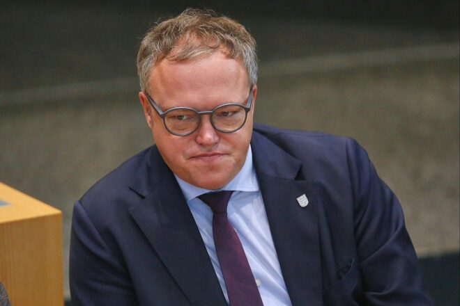 Thüringens Ministerpräsident empfängt Sternsinger in Erfurt