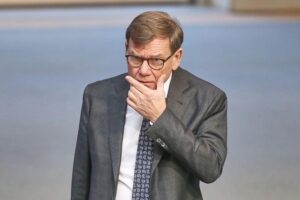 Bundesaußenminister Wadephul begrüßt EU-Entscheidung zu Iranischen Revolutionsgarden als Terrororganisation.