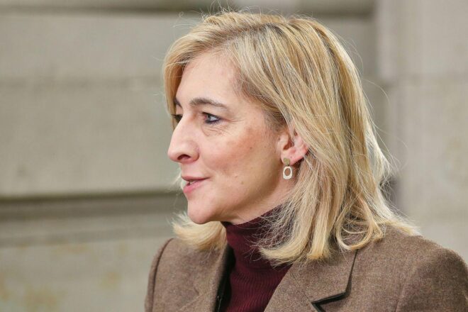 Warken startet Forschungsinitiative zur Frauengesundheit