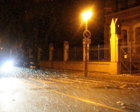 Schneefall und frostige Temperaturen in Baden-Württemberg, besonders im Osten und Odenwald erwartet.
