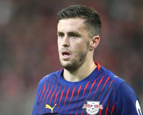 Christoph Baumgartner feiert sein Tor für RB Leipzig im Spiel gegen den 1. FC Köln.