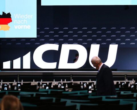 CDU-Parteitag: Diskussion über Maßnahmen gegen Sozialleistungsbetrug und Reform von Kindergeldzahlungen.