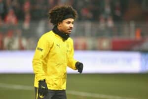 Atalanta feiert den 4:1-Sieg gegen Borussia Dortmund in emotionaler Champions-League-Atmosphäre.