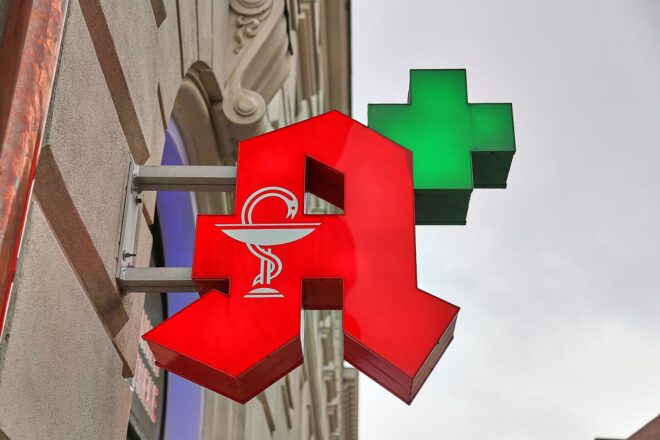 Gesundheitsministerin weist Ärzte-Kritik an Apothekenreform zurück