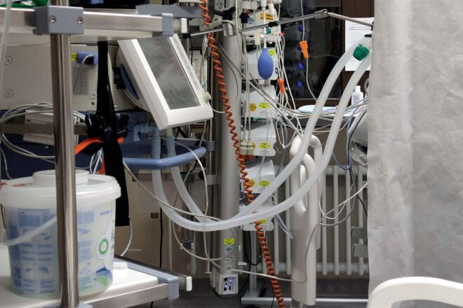 Gesundheitsökonom will höhere Gebühr für Krankenhausaufenthalte