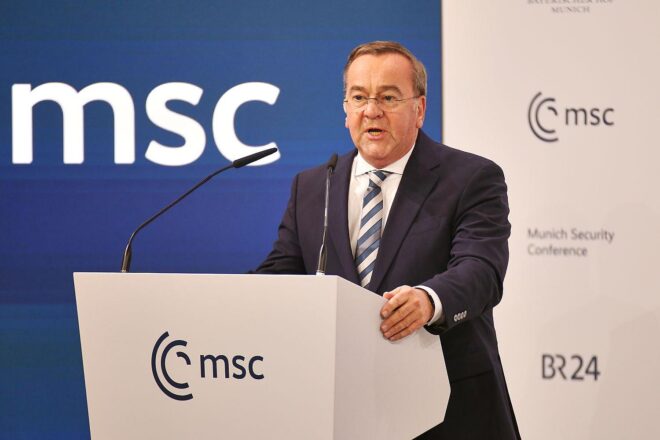 Grüne fordern Ablehnung von Pistorius` Drohnen-Deal