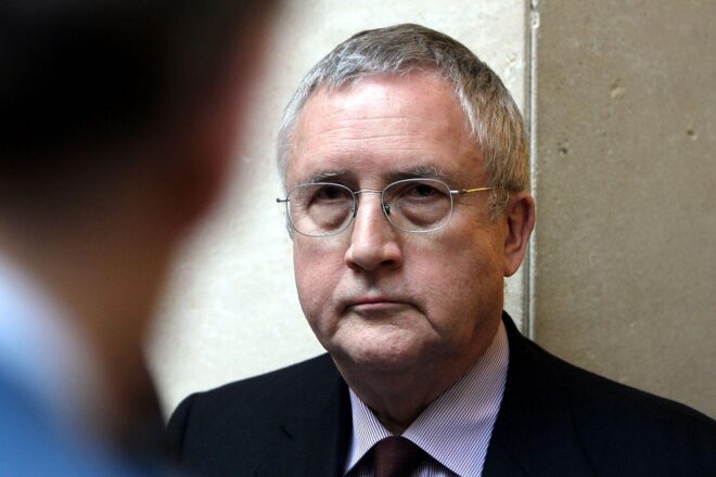 Güllner gibt Forsa-Geschäftsführung ab