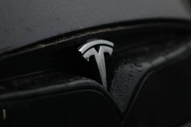 IG Metall fordert von Tesla bessere Arbeitsbedingungen