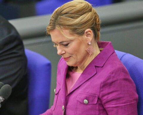 Julia Klöckner kündigt wichtige Termine zur Bundesversammlung im Bundestag an.