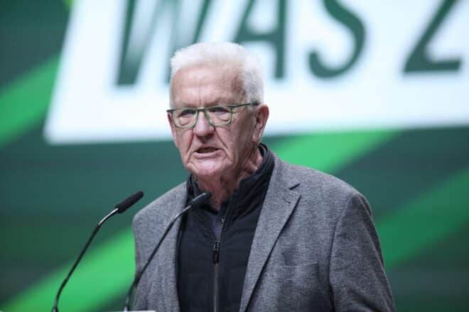 Kretschmann warnt Grüne vor Zusammenarbeit mit Linkspartei