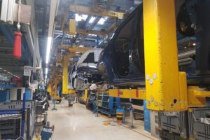 Anstieg des BIP in Deutschland durch Konsum und Bauinvestitionen im vierten Quartal 2025.