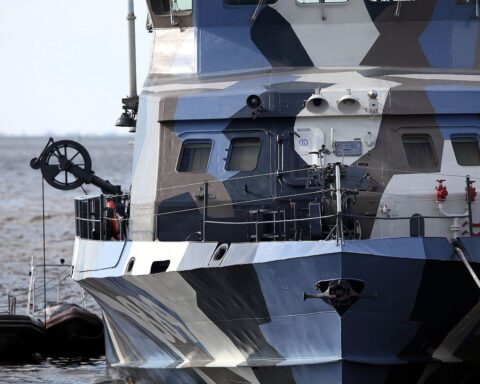 Russisches Kriegsschiff, militärische Präsenz, Ostsee, Wachsamkeit, Bedrohung durch Russland, Marineinspekteur spricht.