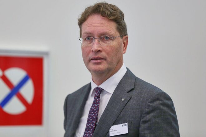 Mercedes-Chef Källenius fürchtet politischen Rechtsruck