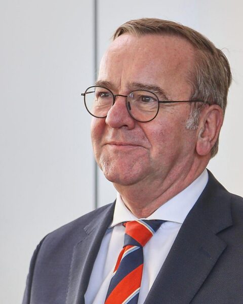 Boris Pistorius trifft neuen Berater Martin Schäfer; Hintergrund: Veränderungen im Auswärtigen Amt.