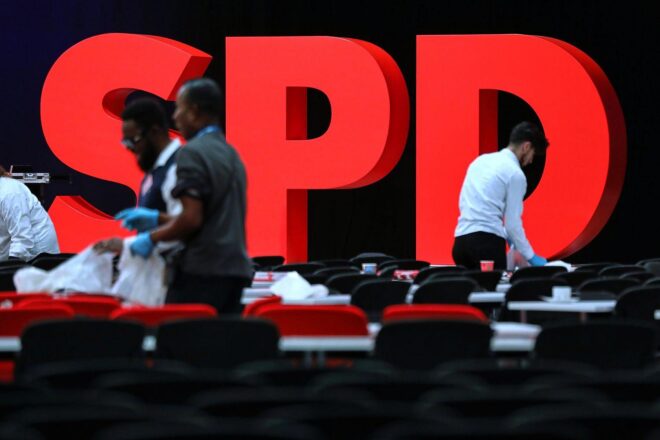 SPD weist Kritik an Personaleinstellung als verlogen zurück