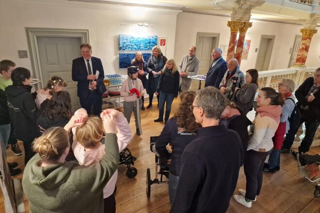 Schüler zeigen ihre Kunst im Rathaus Schwäbisch Gmünd