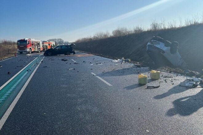 Schwerer Unfall auf B474 bei Dülmen – Zwei Verletzte