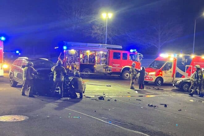 Schwerer Verkehrsunfall in Bomig – 48-Jährige schwer verletzt