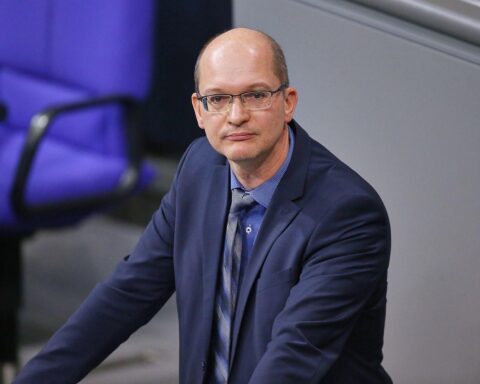 Stefan Möller spricht über Vetternwirtschaft und neue Verhaltensregeln in der AfD.