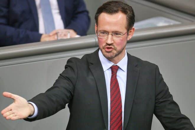 Wiese verteidigt Pläne zur Finanzierung von Sozialversicherungen