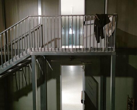 Asylbewerberunterkunft mit weniger Anträgen: Ein Rückblick auf die Abnahme der Asylanträge.