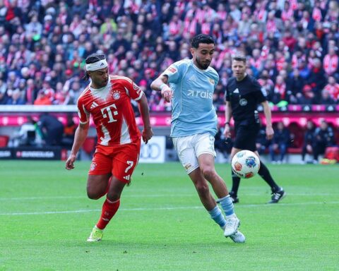 FC Bayern München erzielt 4:0-Sieg gegen Union Berlin mit starken Offensivspielern und klarer Dominanz.