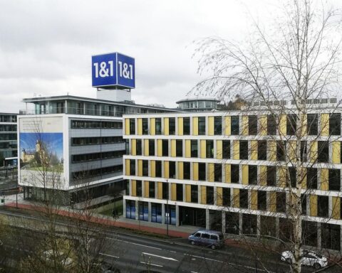 Ralph Dommermuth, 1&1-Chef, spricht über Mobilfunknetz und Marktstrategien in Deutschland.