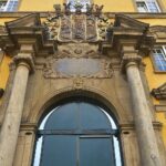 Grafik mit steigenden Forschungsausgaben für 2024, Hochschulen, Unternehmen und Geschlechterverteilung im Fokus.