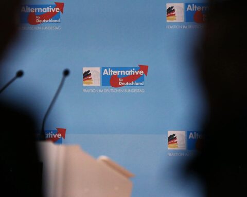 AfD gibt Kauf einer Immobilie auf, plant stattdessen neue Büroräume in Berlin.