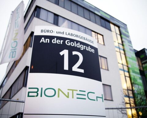 Zwillingsbrüder, Biotech-Investoren, Unterstützung für Gründer, ernste Geschäftsatmosphäre, Zukunft der Medizin, Biontech.
