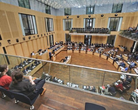 Bundesratssitzung zur Verschärfung des Strafrechts gegen heimliche, sexuell motivierte Bildaufnahmen.