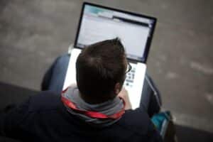 Burda-Chef fordert Digitalsteuer Marc Al-Hames diskutiert Digitalsteuer zur Förderung europäischer Technologieunternehmen und Unabhängigkeit von USA.