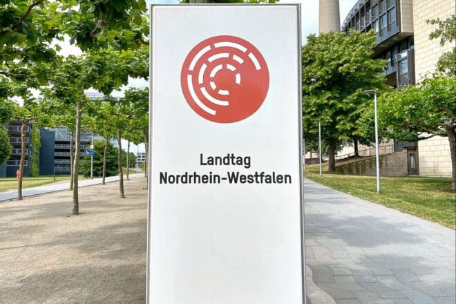 CDU-Fraktion ruft nach Scharrenbach-Auftritt Ältestenrat an