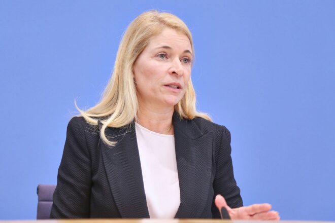 DB-Chefin gesteht Fehler bei Generalsanierung des Schienennetzes