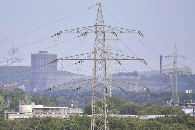 DGB fordert Verlängerung des Industriestrompreises auf zehn Jahre