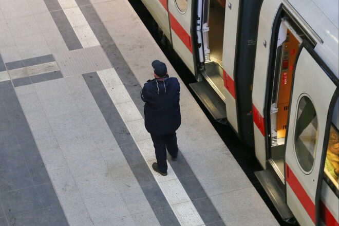 EVG-Umfrage: Bahn droht Personalflucht