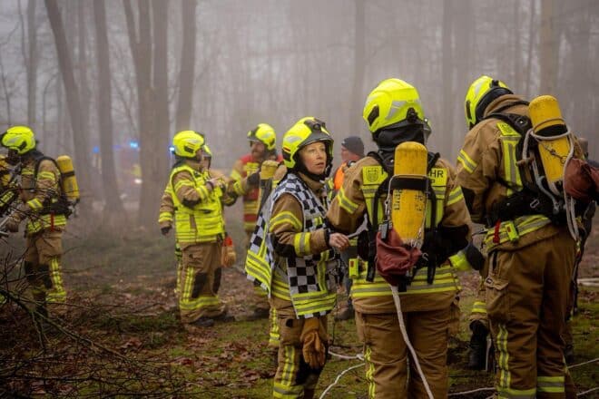 Feuerwehr übt Menschenrettung unter Nullsicht in Wildeshausen
