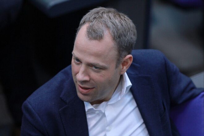 Früherer CDU-Generalsekretär Czaja fordert Klage gegen Bundeshalt