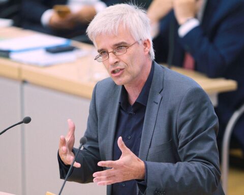 Olaf Meister spricht über ein Budget für Ortschaftsräte zur Förderung lokaler Demokratie und Selbstverwaltung.