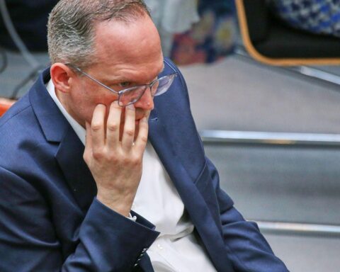 Sebastian Walter kritisiert Justizsenatorin Badenberg für unkooperativen Alleingang im Auswahlverfahren.