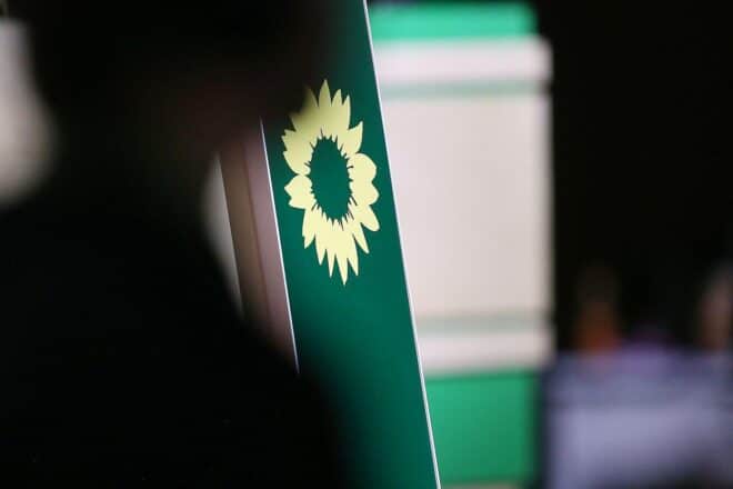 Grüne kritisieren rassistische Parolen auf Teenie-Party in Falkenberg