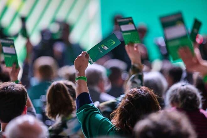 Grünen-Spitze bringt Urabstimmung über Satzungsänderung auf den Weg
