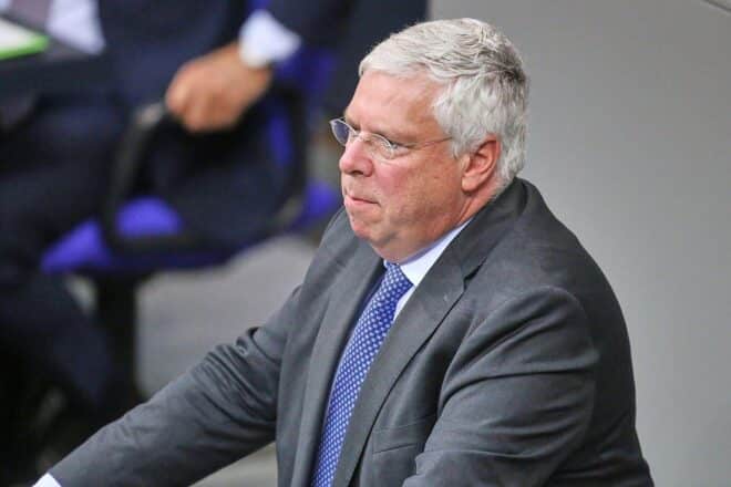 Hardt warnt vor Bedrohung durch Anhänger der Revolutionsgarde